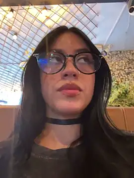 Snapshot of Kattze_ chatting on 04/30/26, 10:25 Kattze online show from 04/30/26, 10:25