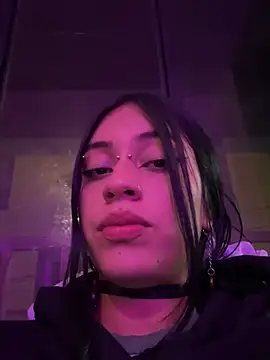 Snapshot of Kattze_ chatting on 05/13/26, 01:58 Kattze online show from 05/13/26, 01:58