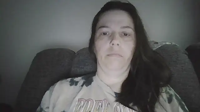 Snapshot of lily1982 chatting on 04/24/26, 03:14 lily1982 online show from 04/24/26, 03:14