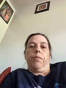 lily1982 online show from 06/11/26, 09:57