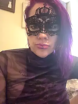 Snapshot of MistressSolena chatting on 04/20/26, 02:25 MistressSolena online show from 04/20/26, 02:25