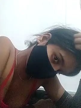 Shaniya03 online show from 04/27/26, 10:46