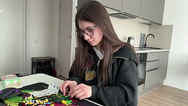 Snapshot of Eileen_Wagner chatting on 04/22/26, 02:07 Eileen Wagner online show from 04/22/26, 02:07