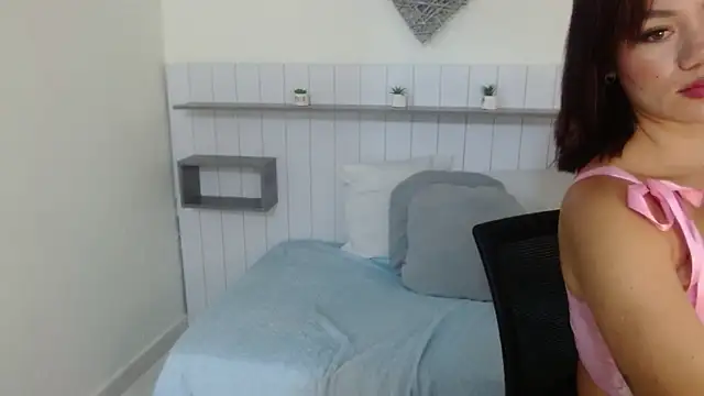 Scarleth Ross online show from 04/08/26, 04:51