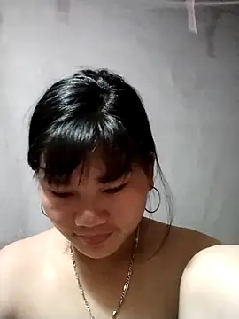 Snapshot of giahan1 chatting on 05/11/26, 02:45 giahan1 online show from 05/11/26, 02:45