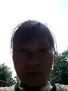 Snapshot of giahan1 chatting on 05/23/26, 10:30 giahan1 online show from 05/23/26, 10:30