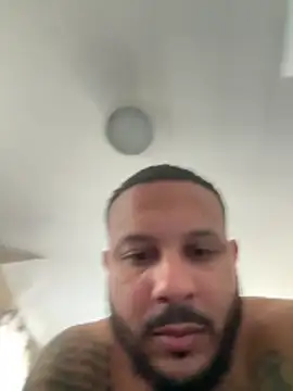 letsgetit30 online show from 04/10/26, 03:50