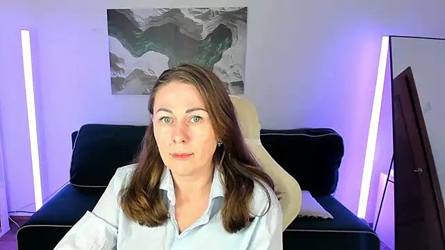 Snapshot of NinnaBrewer chatting on 04/21/26, 03:02 NinnaBrewer online show from 04/21/26, 03:02