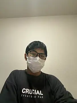 souitirou20 online show from 04/09/26, 04:45