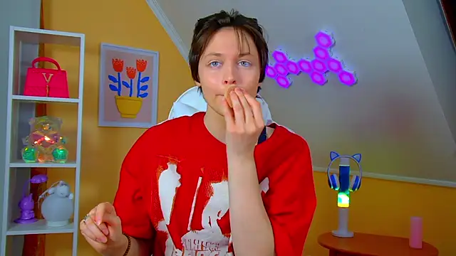 RitaRoses online show from 04/13/26, 07:19