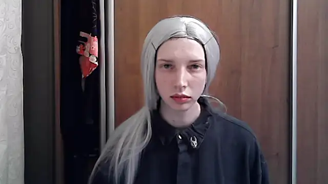 Snapshot of Crimson_Lady chatting on 05/25/26, 06:47 Crimson Lady online show from 05/25/26, 06:47