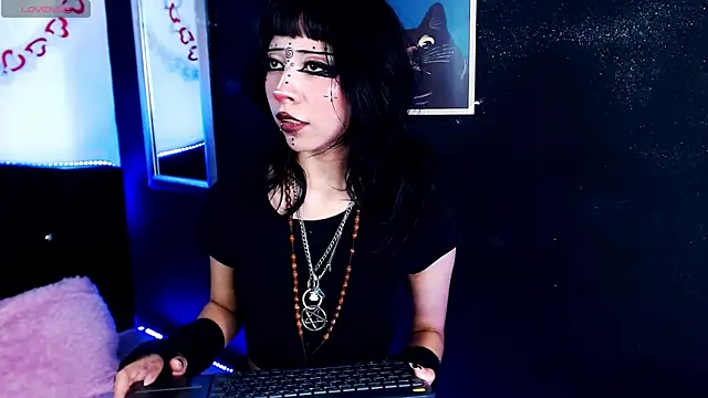 KiomyVamp online show from 05/20/26, 04:02