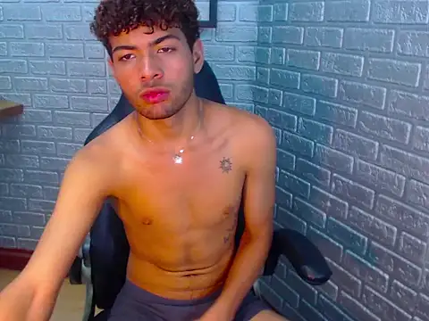 Snapshot of jake_1boy chatting on 04/09/26, 09:09 jake 1boy online show from 04/09/26, 09:09