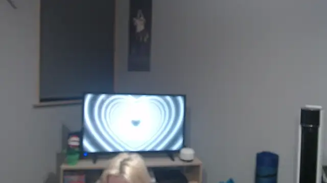 WinterMoreau online show from 04/09/26, 08:47