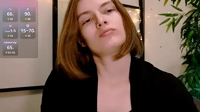 Snapshot of BaeLettie chatting on 04/24/26, 08:33 BaeLettie online show from 04/24/26, 08:33