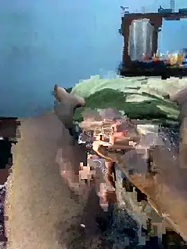 YourfavDick04 online show from 04/13/26, 07:41