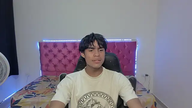 skinny sam online show from 05/25/26, 05:24