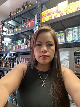 MIA ROSSEEE online show from 07/08/26, 07:51