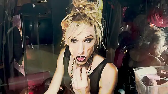 Snapshot of TgirlBrat chatting on 08/03/26, 09:04 TgirlBrat online show from 08/03/26, 09:04