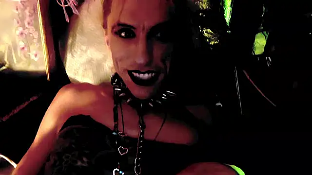 Snapshot of TgirlBrat chatting on 08/06/26, 10:00 TgirlBrat online show from 08/06/26, 10:00