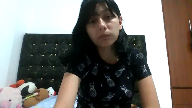 Snapshot of xoxo_anny chatting on 05/05/26, 06:05 xoxo anny online show from 05/05/26, 06:05