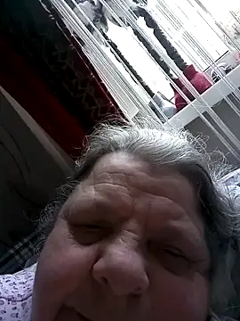 Snapshot of MartaMia68 chatting on 04/11/26, 04:28 MartaMia68 online show from 04/11/26, 04:28