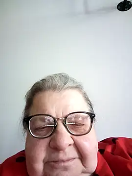 Snapshot of MartaMia68 chatting on 04/30/26, 07:58 MartaMia68 online show from 04/30/26, 07:58