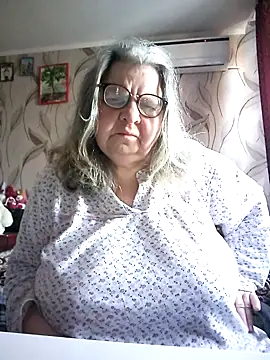 Snapshot of MartaMia68 chatting on 05/03/26, 03:45 MartaMia68 online show from 05/03/26, 03:45