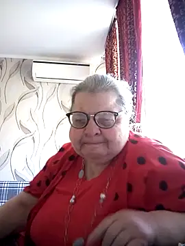 Snapshot of MartaMia68 chatting on 05/05/26, 06:21 MartaMia68 online show from 05/05/26, 06:21