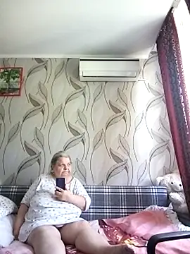 Snapshot of MartaMia68 chatting on 07/07/26, 07:23 MartaMia68 online show from 07/07/26, 07:23