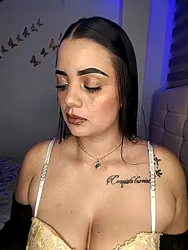 Snapshot of Luna_scarllet8 chatting on 04/23/26, 07:38 Luna scarllet8 online show from 04/23/26, 07:38