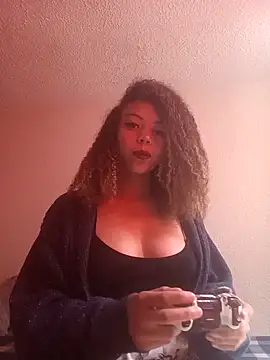 Snapshot of SweetJeii chatting on 04/20/26, 07:04 SweetJeii online show from 04/20/26, 07:04