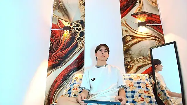 RAPHAEL NYON1 online show from 05/02/26, 04:06