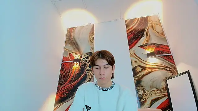 RAPHAEL NYON1 online show from 05/26/26, 03:57
