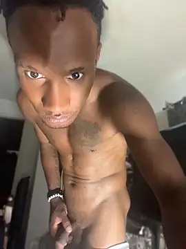 Snapshot of ljglobalnetwork chatting on 04/22/26, 02:40 ljglobalnetwork online show from 04/22/26, 02:40