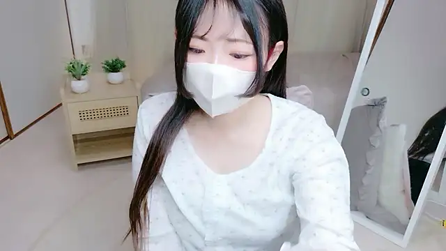 Snapshot of Satomi_nn chatting on 05/09/26, 12:27 Satomi nn online show from 05/09/26, 12:27