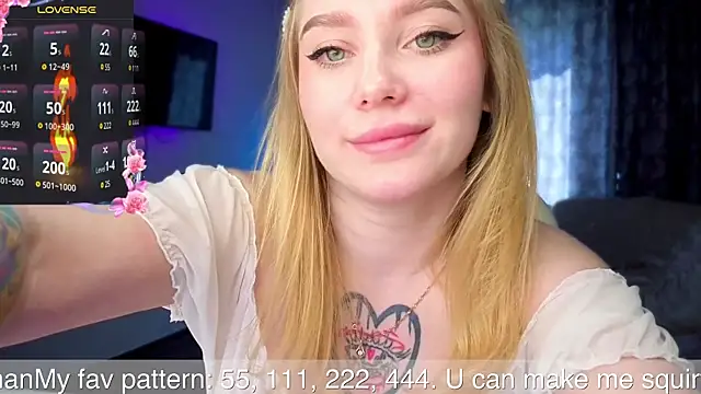 Snapshot of AliceMilr chatting on 05/09/26, 08:41 AliceMilr online show from 05/09/26, 08:41