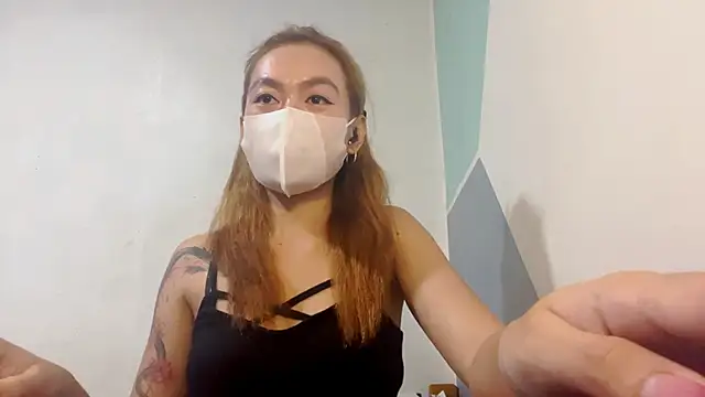 Snapshot of LadyBianca19 chatting on 05/03/26, 12:11 LadyBianca19 online show from 05/03/26, 12:11