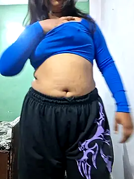 Snapshot of Magical_Ziyaah chatting on 04/22/26, 07:00 Magical Ziyaah online show from 04/22/26, 07:00