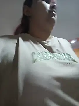 AliceScoot  online show from 05/21/26, 06:04