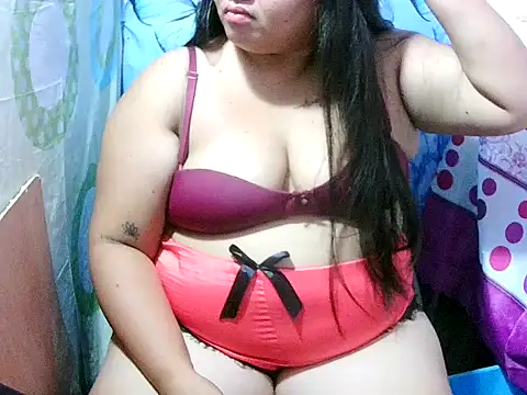 Snapshot of lovebir_26 chatting on 07/28/26, 03:21 lovebir 26 online show from 07/28/26, 03:21