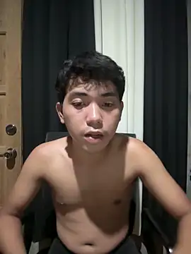 Snapshot of ven6922 chatting on 04/10/26, 02:33 ven6922 online show from 04/10/26, 02:33