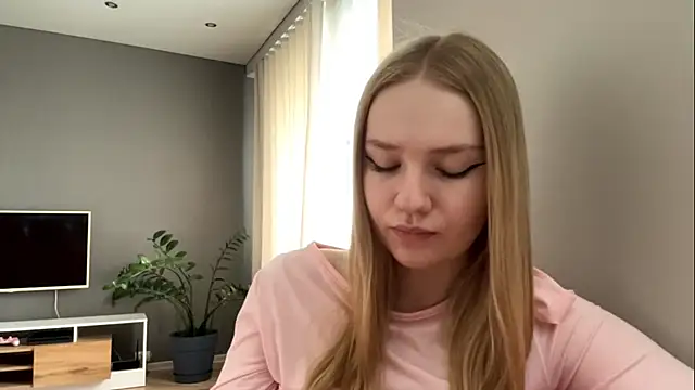 Snapshot of PlasaRima chatting on 06/12/26, 11:14 PlasaRima online show from 06/12/26, 11:14