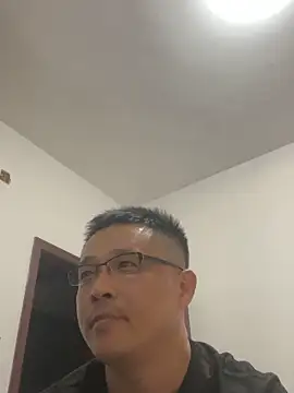 Snapshot of saonan_JJ chatting on 04/18/26, 01:37 saonan JJ online show from 04/18/26, 01:37