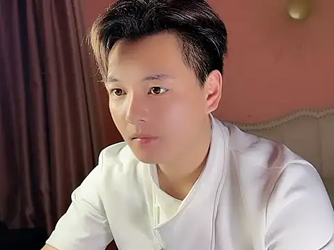 Snapshot of GWpk chatting on 04/11/26, 12:31 GWpk online show from 04/11/26, 12:31