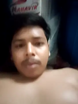 Snapshot of kdboy04 chatting on 04/21/26, 05:36 kdboy04 online show from 04/21/26, 05:36