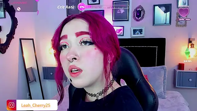 Snapshot of Leah_cherry chatting on 07/02/26, 10:05 Leah cherry online show from 07/02/26, 10:05