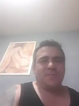 Snapshot of Ismael993A chatting on 04/20/26, 01:47 Ismael993A online show from 04/20/26, 01:47