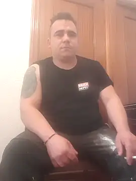 Snapshot of Ismael993A chatting on 05/11/26, 05:10 Ismael993A online show from 05/11/26, 05:10