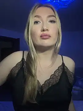 Mira royy online show from 05/27/26, 05:54